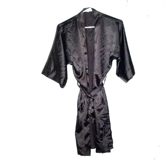 Black Unbranded Robe - Picture 2 of 3